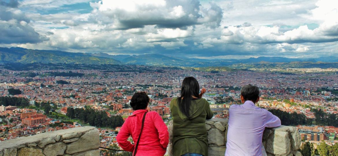 Elevate Your Dental Care Experience With a Vacation in Cuenca, Ecuador