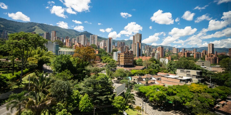Uncover Affordable Dental Procedures And Breathtaking Landscapes in Cuenca, Ecuador